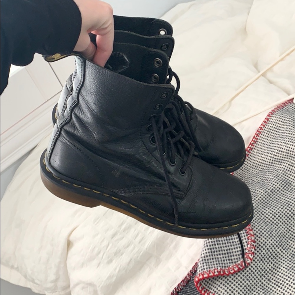 dr marten boots